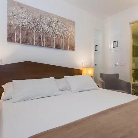 Four Winds Ii 3* Ντουμπρόβνικ