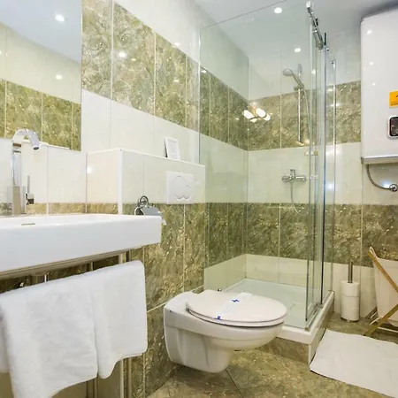 Гостевой дом Four Winds Ii